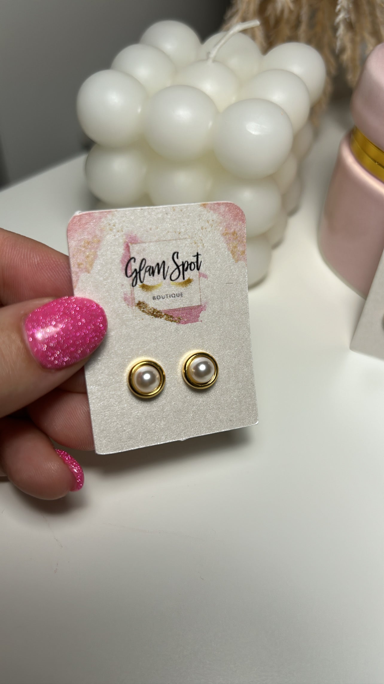 PEARLS GOLD STUDS