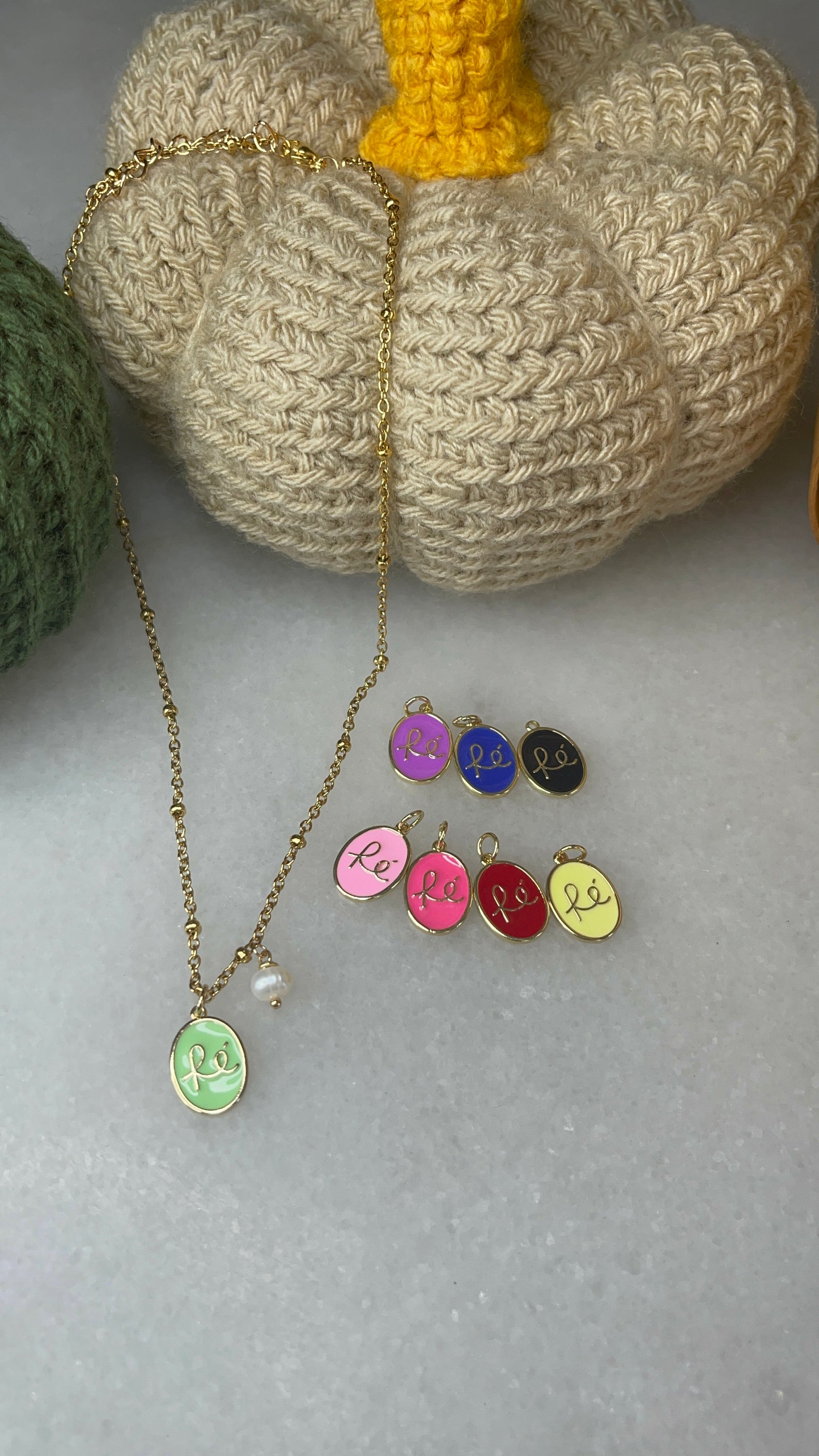 FE NECKLACE