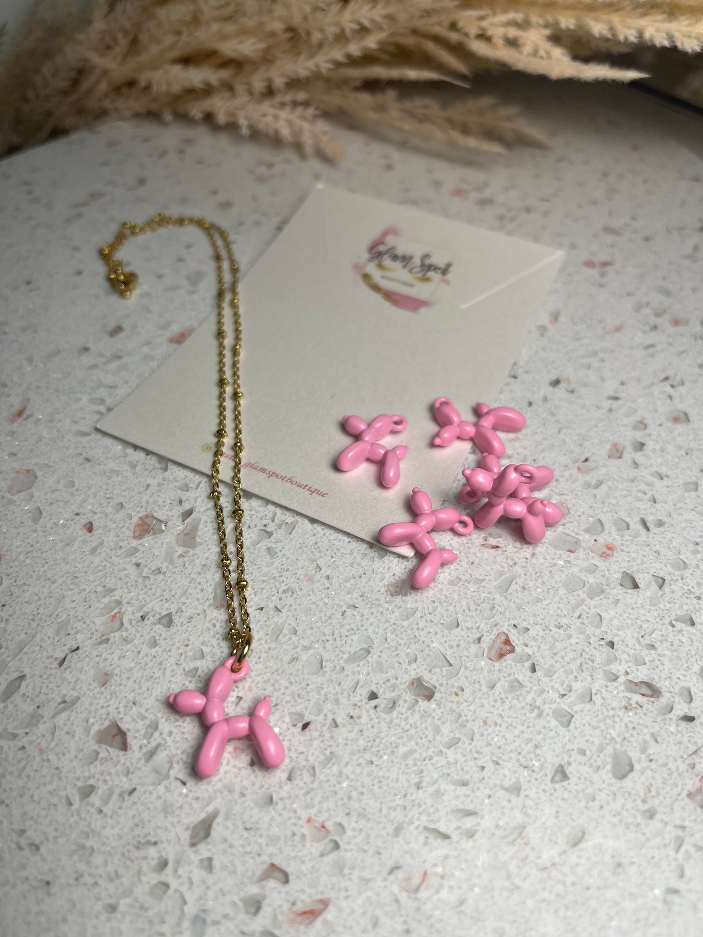 PINKY DOG CHAIN